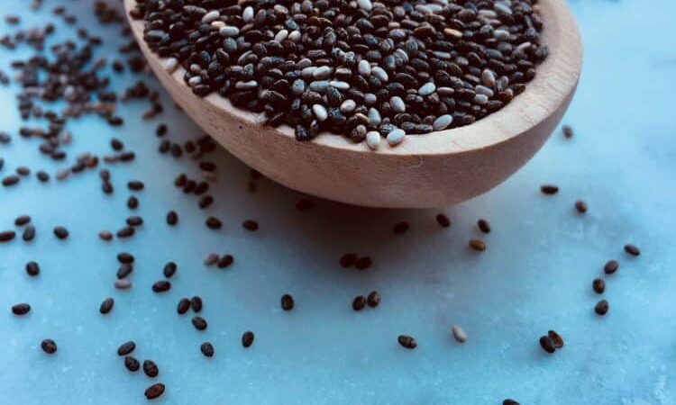 15 Surprising and Creative Ways to Use Chia Seeds (Benefits + Easy Recipes)